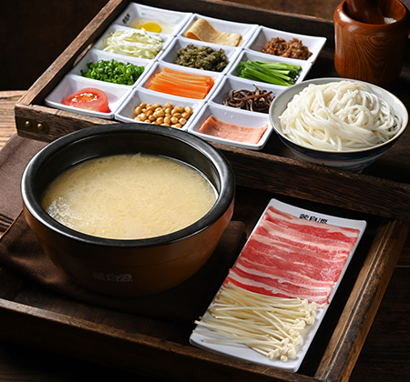 蒙自源状元过桥米线